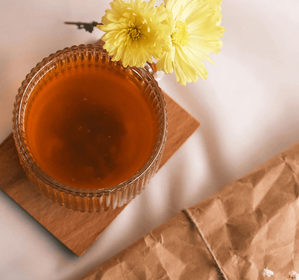 Sync Botanicals Rise blend packet for the follicular phase, certified organic herbal tea